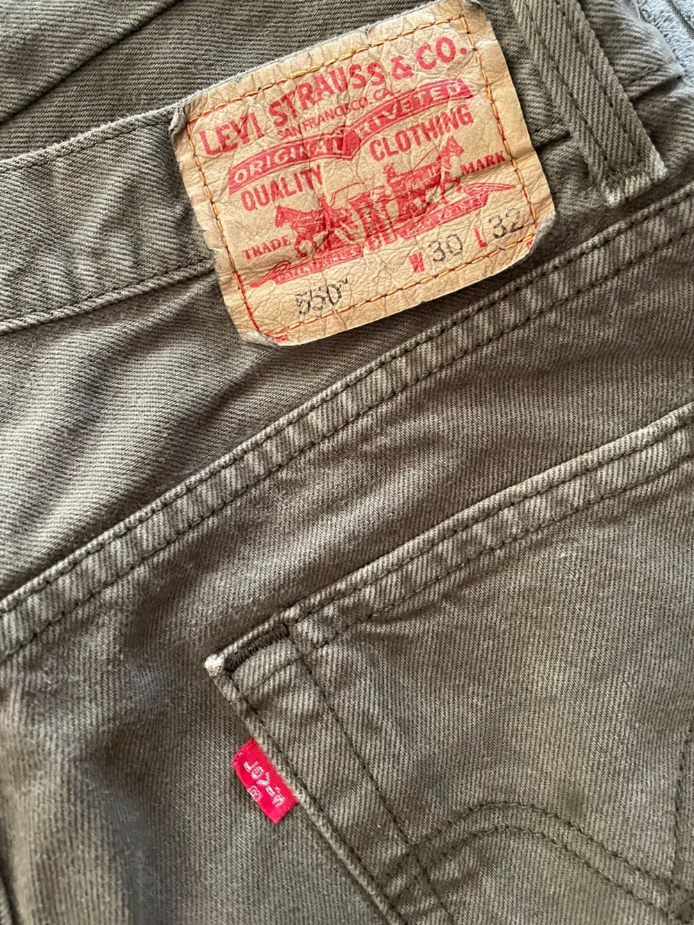 Levi's Relaxed Fit Jeans in Olive Brown